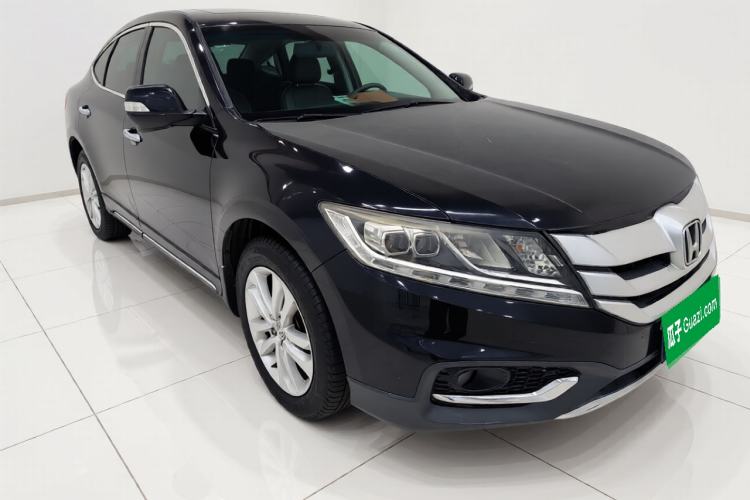 Used Honda Crosstour 2014 2.4L Luxury Edition Exterior 2