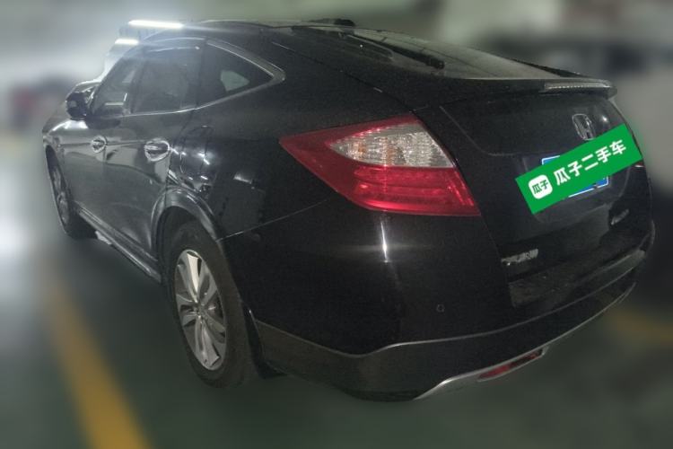 Used Honda Crosstour 2014 2.4L Luxury Edition Exterior 3
