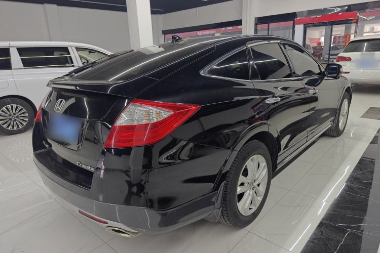 Used Honda Crosstour 2014 2.4L Luxury Edition Exterior 3