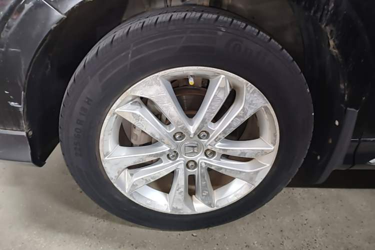Used Honda Crosstour 2014 2.4L Luxury Edition Exterior 4