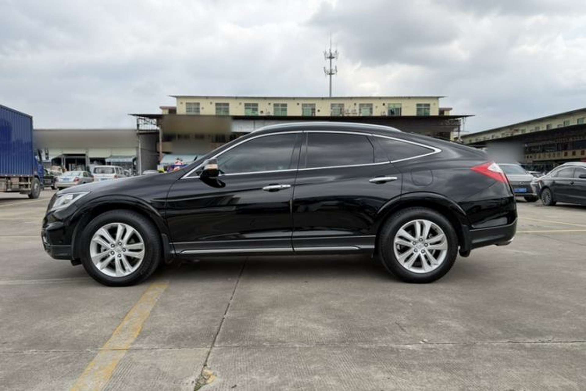 Used Honda Crosstour 2014 2.4L Luxury Edition Exterior 6