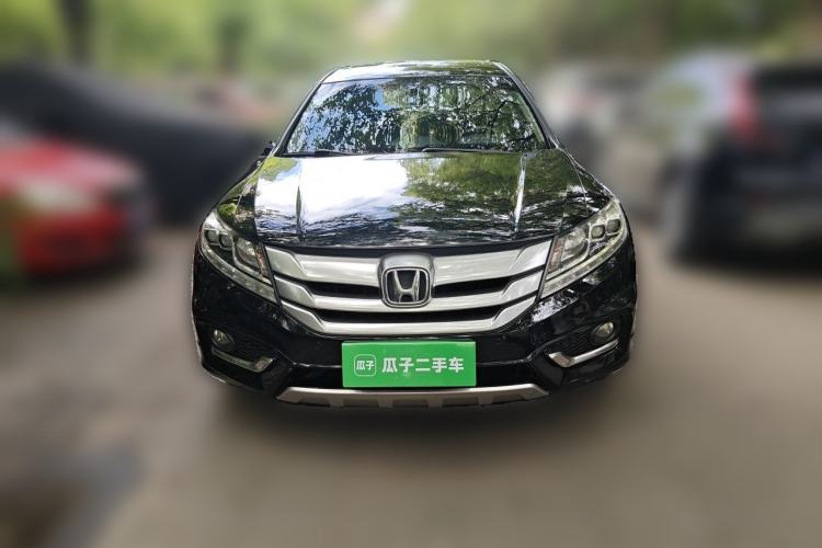 Used Honda Crosstour 2014 2.4L Luxury Edition Front