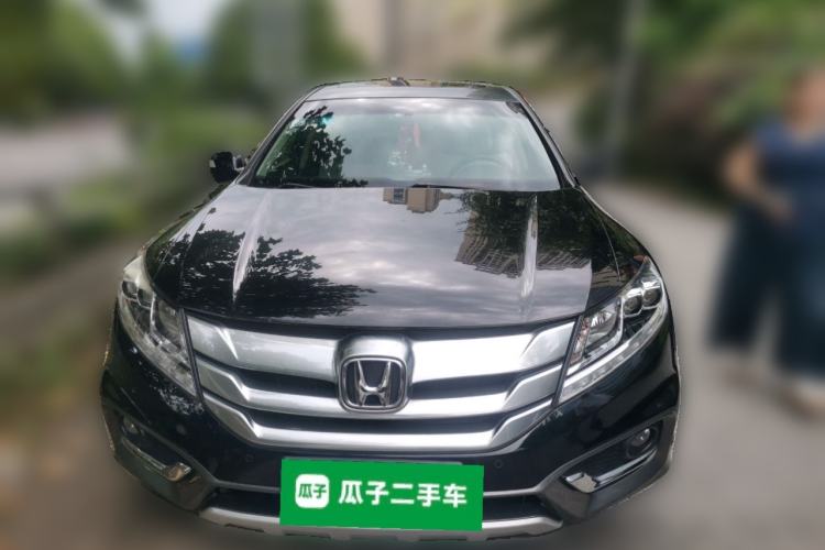 Used Honda Crosstour 2014 2.4L Luxury Edition Front