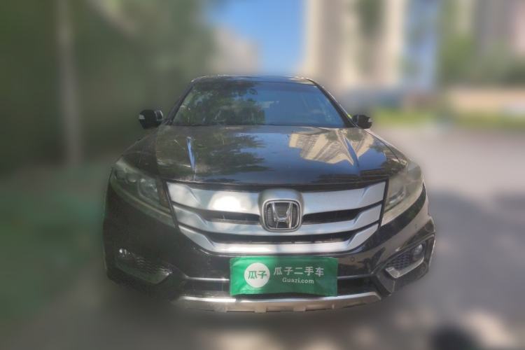 Used Honda Crosstour 2014 2.4L Luxury Edition Front