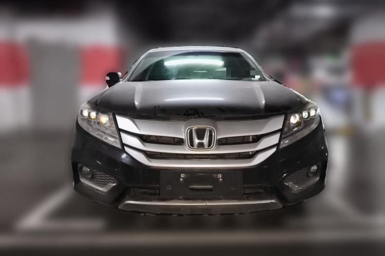 Used Honda Crosstour 2014 2.4L Luxury Edition Front