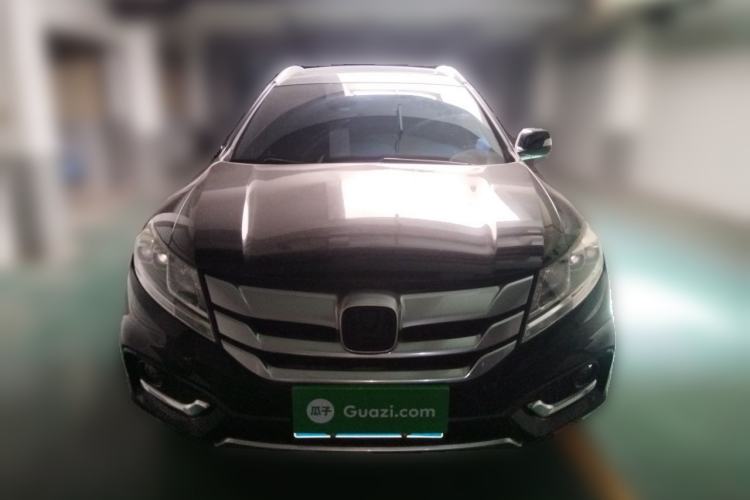 Used Honda Crosstour 2014 3.0L AWD Prestige Navigation Edition Front