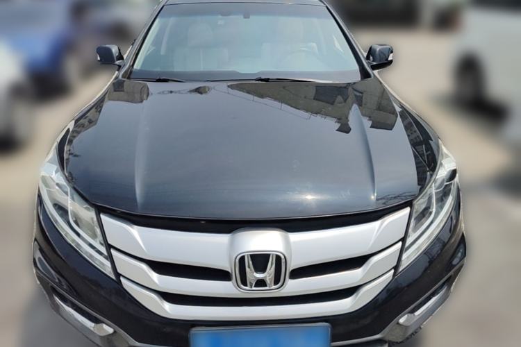 Used Honda Crosstour 2014 2.4L Luxury Edition Front