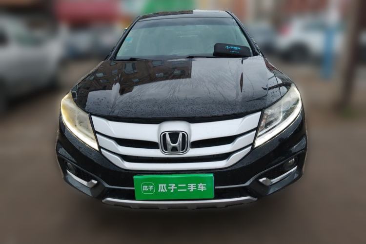 Used Honda Crosstour 2014 2.4L Luxury Edition Front