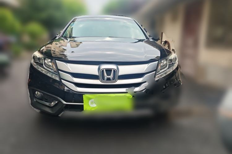 Used Honda Crosstour 2014 2.4L Luxury Edition Front