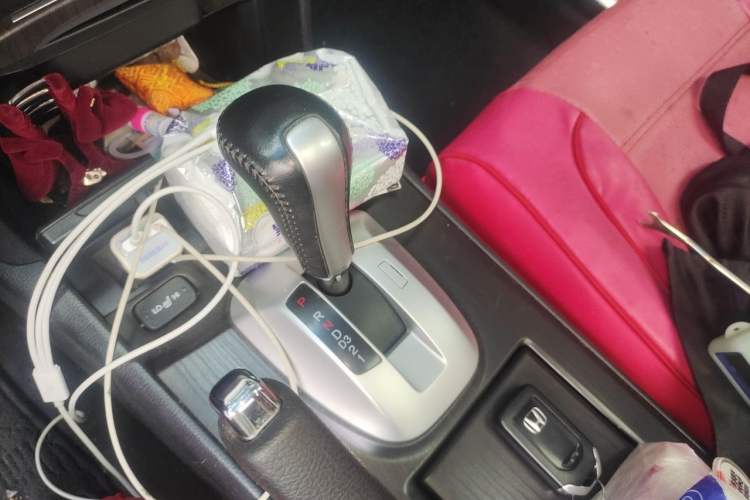 Used Honda Crosstour 2014 2.4L Luxury Edition Gear Lever