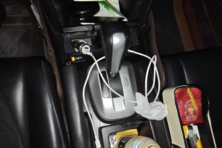 Used Honda Crosstour 2014 2.4L Luxury Edition Gear Lever