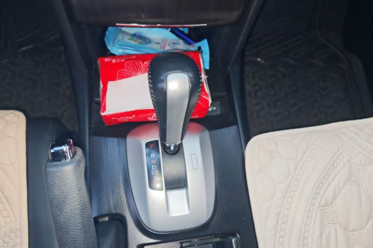Used Honda Crosstour 2014 2.4L Luxury Edition Gear Lever