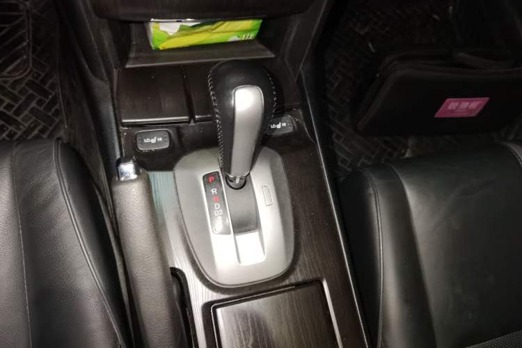 Used Honda Crosstour 2014 2.4L Luxury Edition Gear Lever