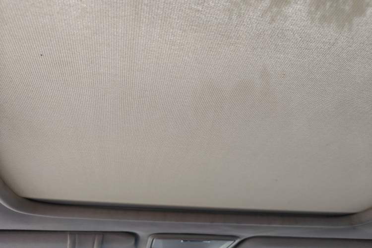 Used Honda Crosstour 2014 2.4L Luxury Navigation Edition Headliner