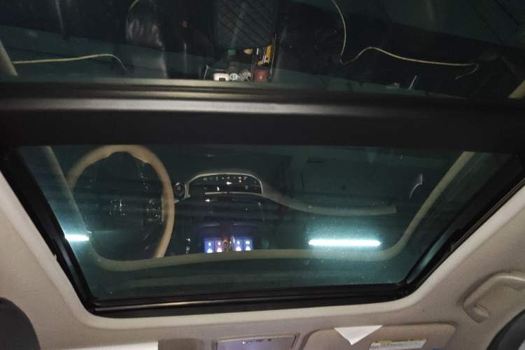 Used Honda Crosstour 2014 2.4L Luxury Edition Headliner