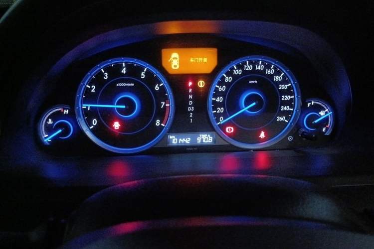 Used Honda Crosstour 2014 2.4L Luxury Edition Instrument Cluster