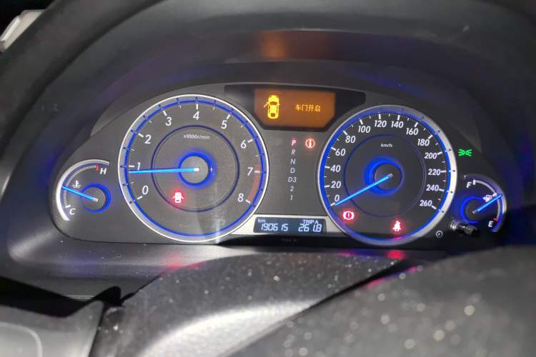 Used Honda Crosstour 2014 2.4L Luxury Edition Instrument Cluster
