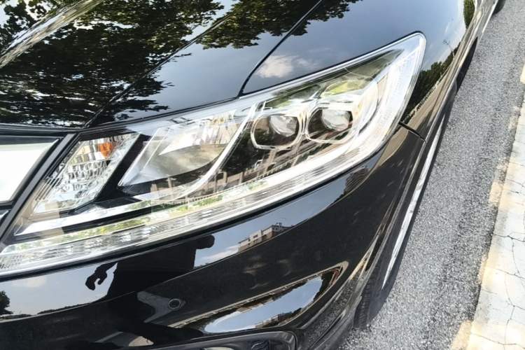 Used Honda Crosstour 2014 2.4L Luxury Edition Left Front Headlight