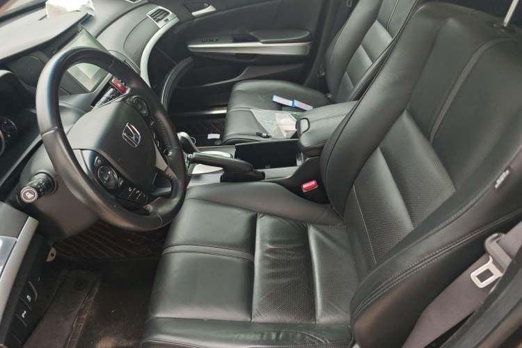 Used Honda Crosstour 2014 2.4L Luxury Edition Left Front Seat