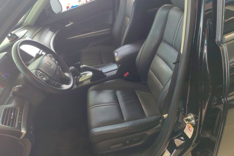 Used Honda Crosstour 2014 2.4L Luxury Edition Left Front Seat
