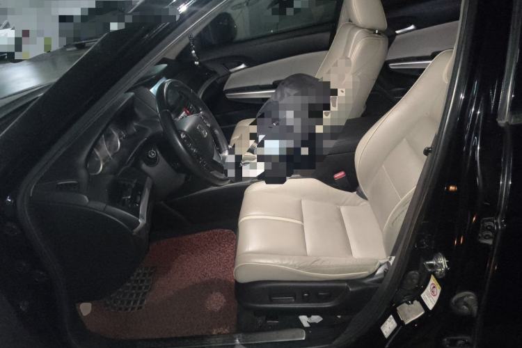 Used Honda Crosstour 2014 2.4L Luxury Edition Left Front Seat