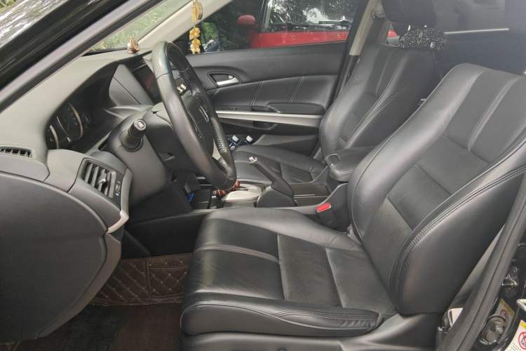 Used Honda Crosstour 2014 2.4L Luxury Edition Left Front Seat