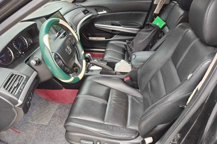 Used Honda Crosstour 2014 2.4L Luxury Edition Left Front Seat