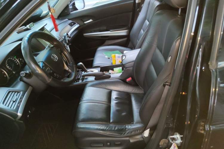 Used Honda Crosstour 2014 2.4L Luxury Edition Left Front Seat