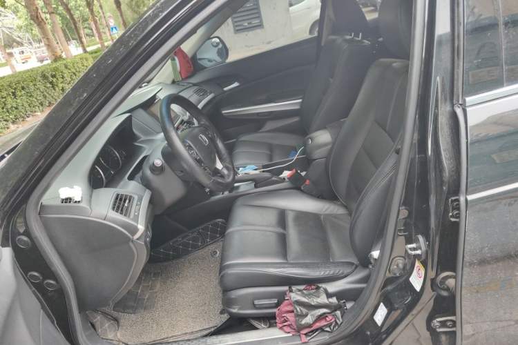 Used Honda Crosstour 2014 2.4L Luxury Edition Left Front Seat