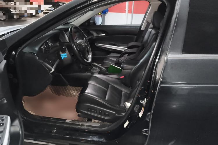 Used Honda Crosstour 2014 2.4L Luxury Edition Left Front Seat