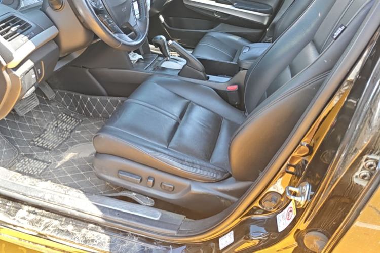Used Honda Crosstour 2014 2.4L Luxury Edition Left Front Seat