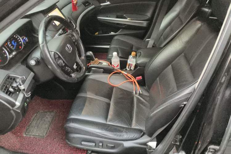 Used Honda Crosstour 2014 2.4L Luxury Edition Left Front Seat