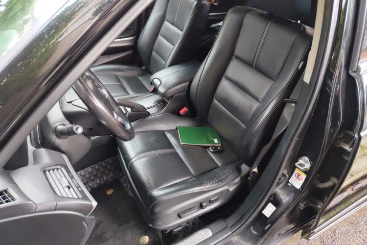 Used Honda Crosstour 2014 2.4L Luxury Edition Left Front Seat