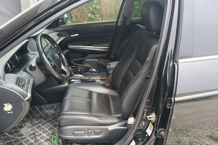 Used Honda Crosstour 2014 2.4L Luxury Navigation Edition Left Front Seat