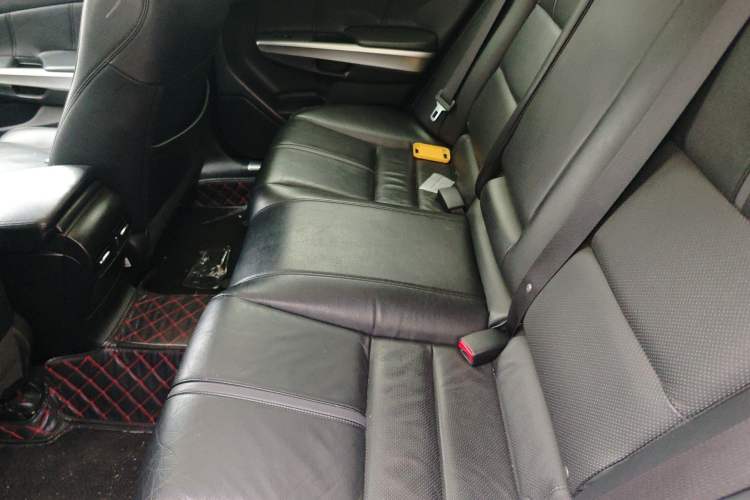 Used Honda Crosstour 2014 2.4L Luxury Edition Left Rear Seat