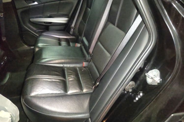 Used Honda Crosstour 2014 2.4L Luxury Edition Left Rear Seat