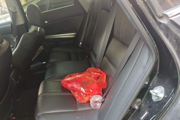Used Honda Crosstour 2014 2.4L Luxury Edition Left Rear Seat