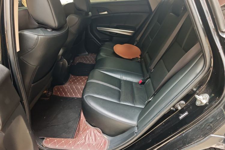 Used Honda Crosstour 2014 2.4L Luxury Edition Left Rear Seat