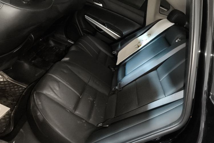 Used Honda Crosstour 2014 2.4L Luxury Edition Left Rear Seat