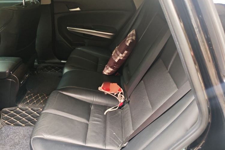 Used Honda Crosstour 2014 2.4L Luxury Edition Left Rear Seat