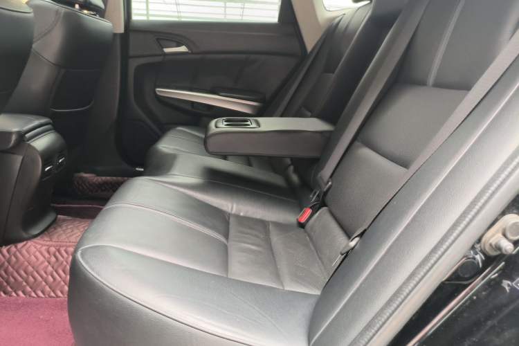 Used Honda Crosstour 2014 2.4L Luxury Edition Left Rear Seat
