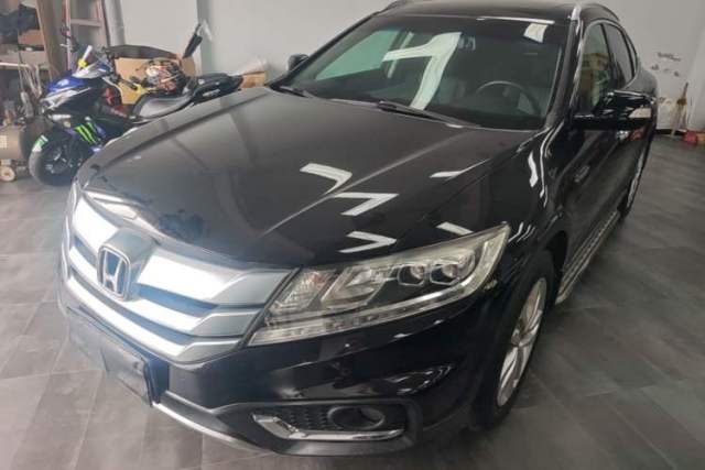 Used Honda Crosstour 2014 2.4L Luxury Edition