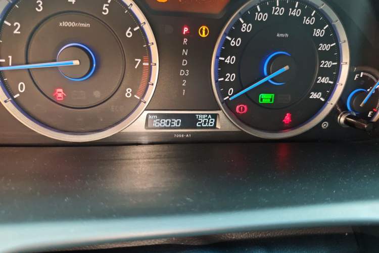 Used Honda Crosstour 2014 2.4L Luxury Edition Odometer Close Up
