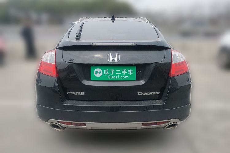 Used Honda Crosstour 2014 2.4L Luxury Edition Rear