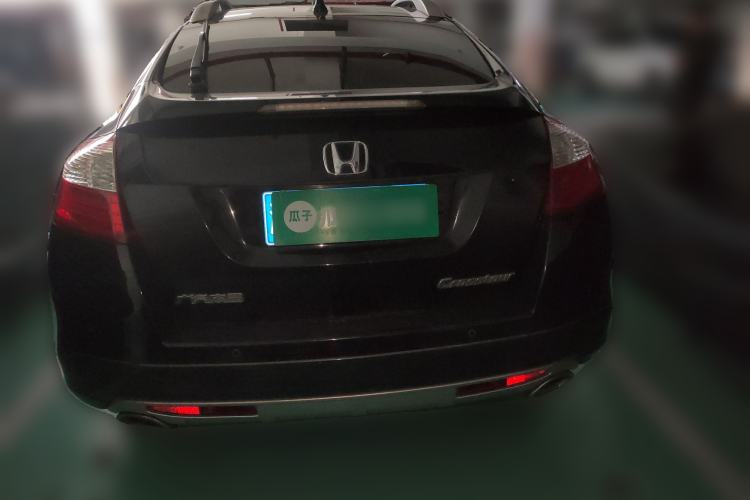 Used Honda Crosstour 2014 2.4L Luxury Edition Rear