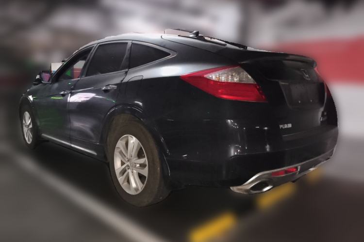 Used Honda Crosstour 2014 2.4L Luxury Edition Rear Left 45 Deg