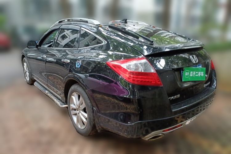Used Honda Crosstour 2014 2.4L Luxury Edition Rear Left 45 Deg