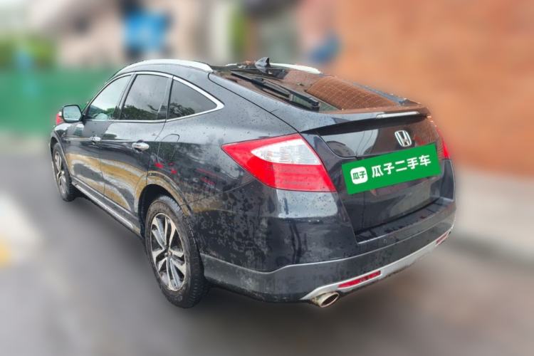 Used Honda Crosstour 2014 3.0L AWD Prestige Navigation Edition Rear Left 45 Deg