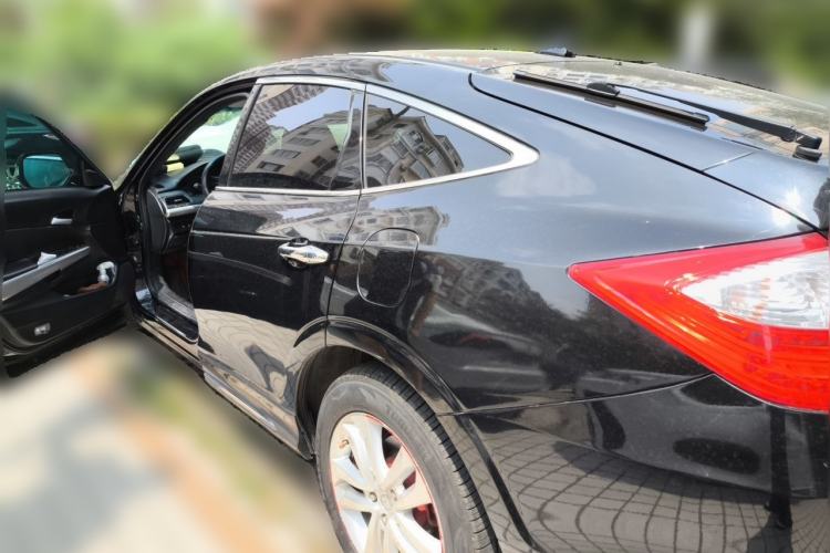 Used Honda Crosstour 2014 2.4L Luxury Edition Rear Left 45 Deg