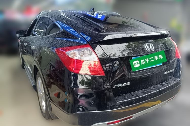 Used Honda Crosstour 2014 2.4L Luxury Edition Rear Left 45 Deg